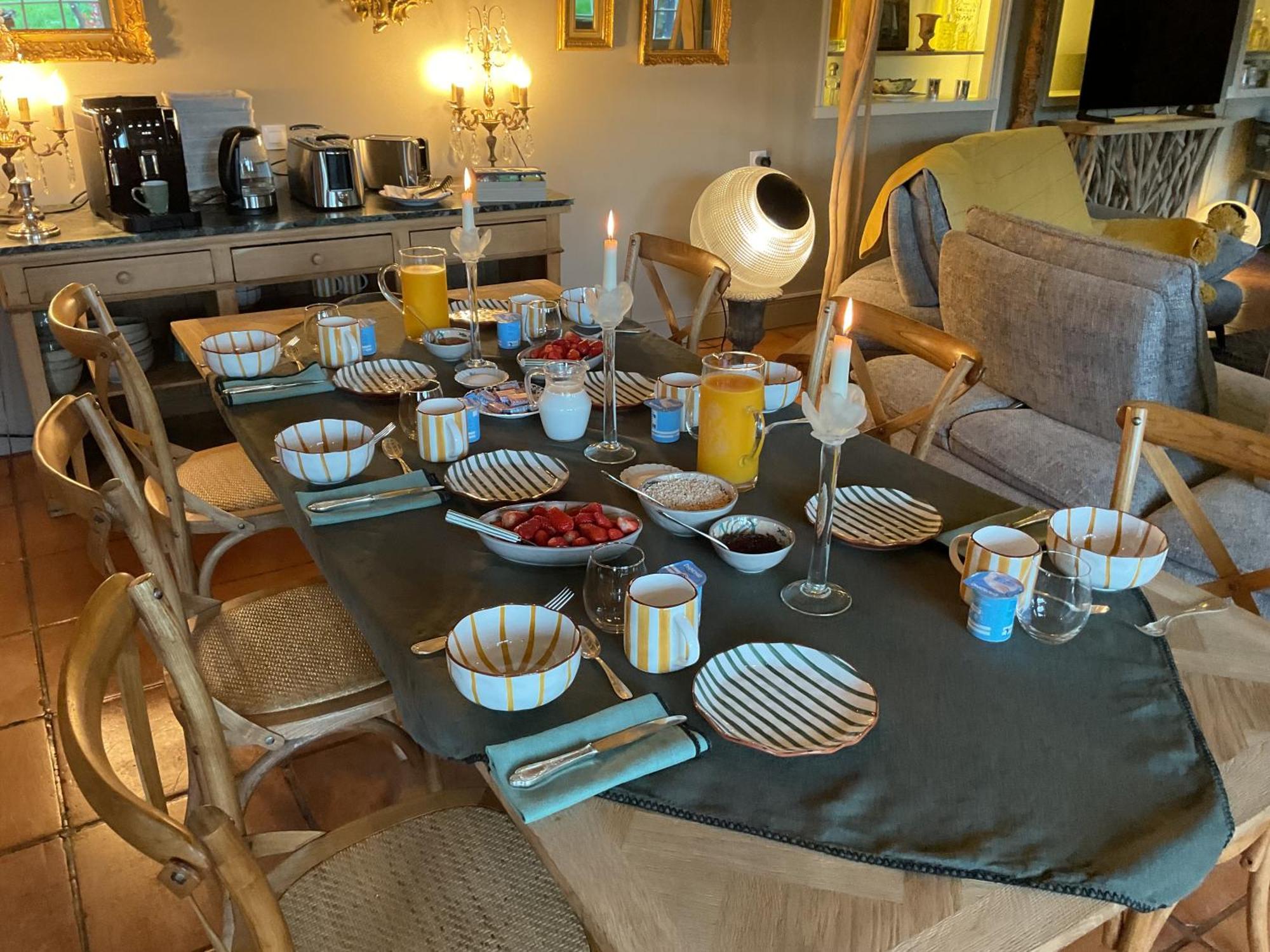 Bed and Breakfast Manoir De La Croix-Sonnet Trouville-sur-Mer Exterior foto